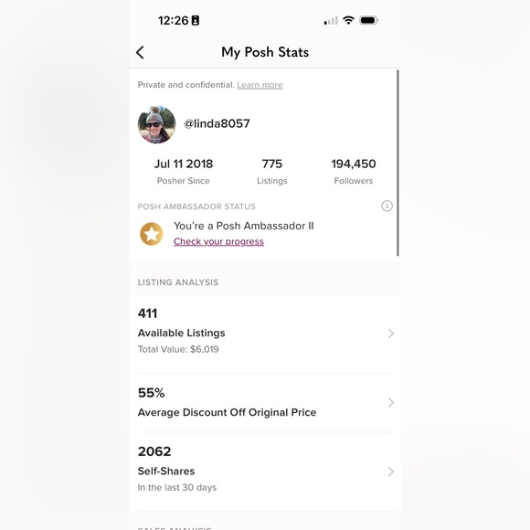 🖐🏻 Meet your Posher, Linda! 🩷 - Picture 2 of 6